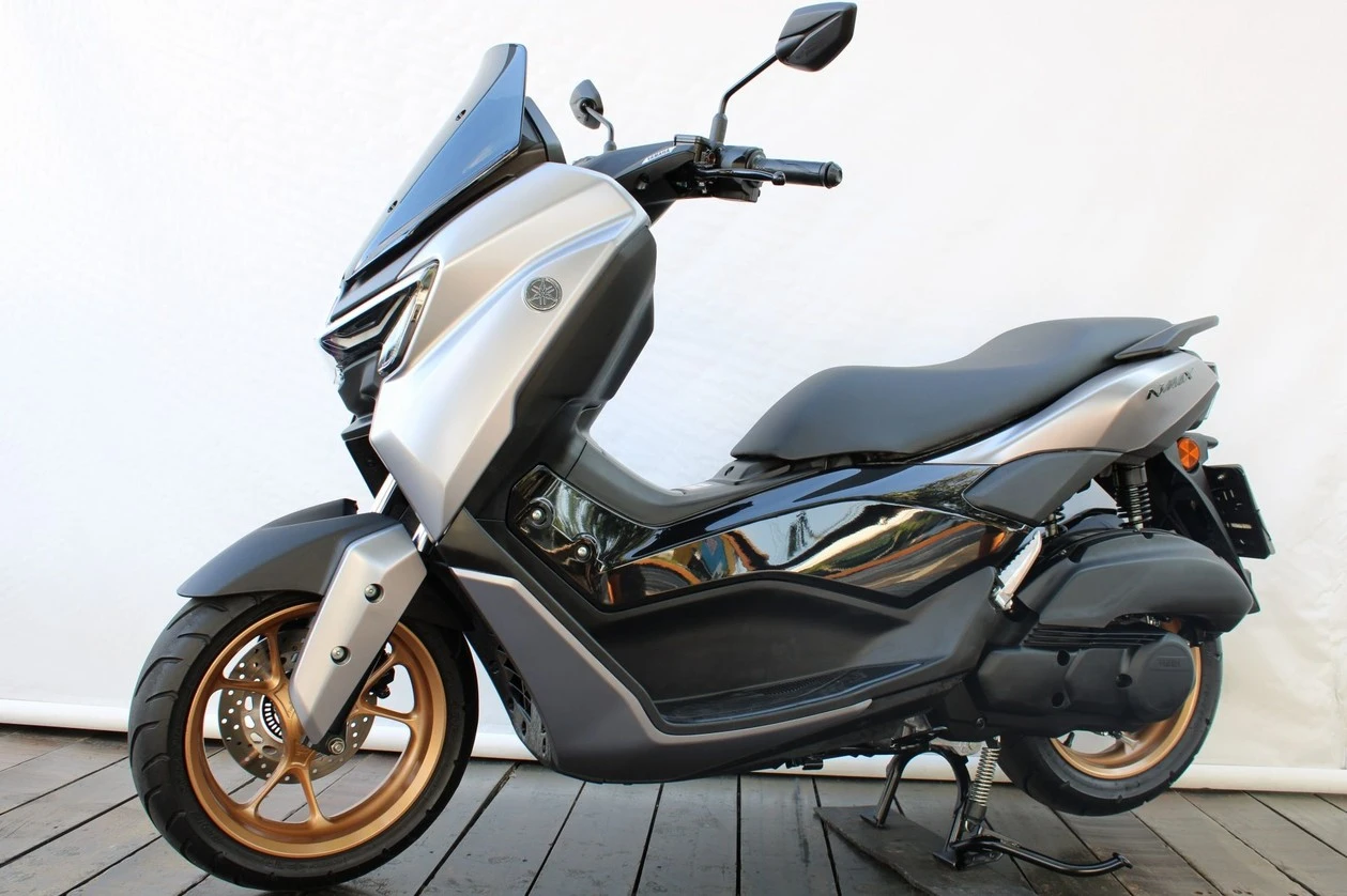 YAMAHA NMAX CONNECTED 160 ABS