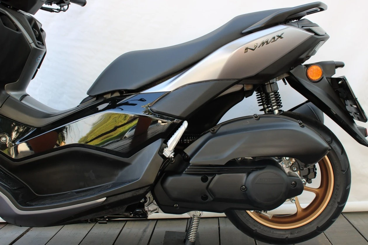 YAMAHA NMAX CONNECTED 160 ABS
