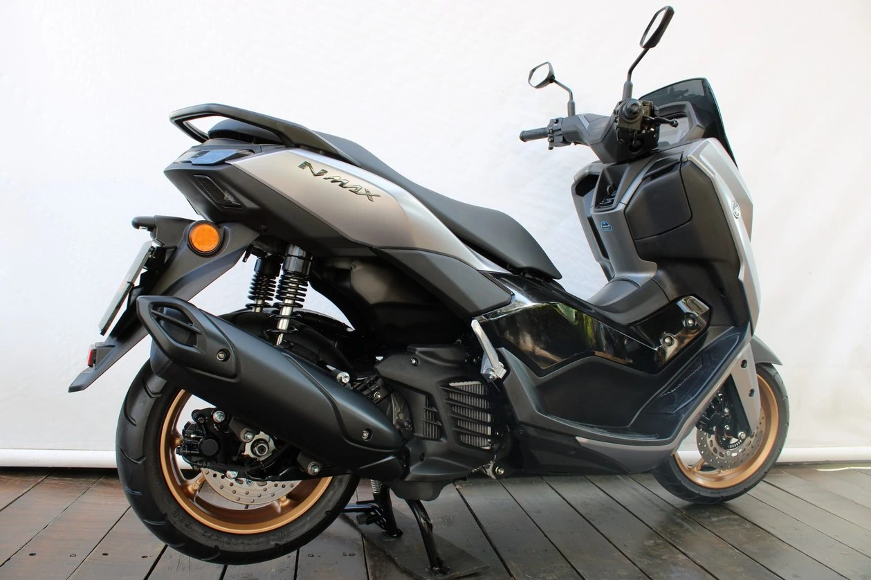 YAMAHA NMAX CONNECTED 160 ABS