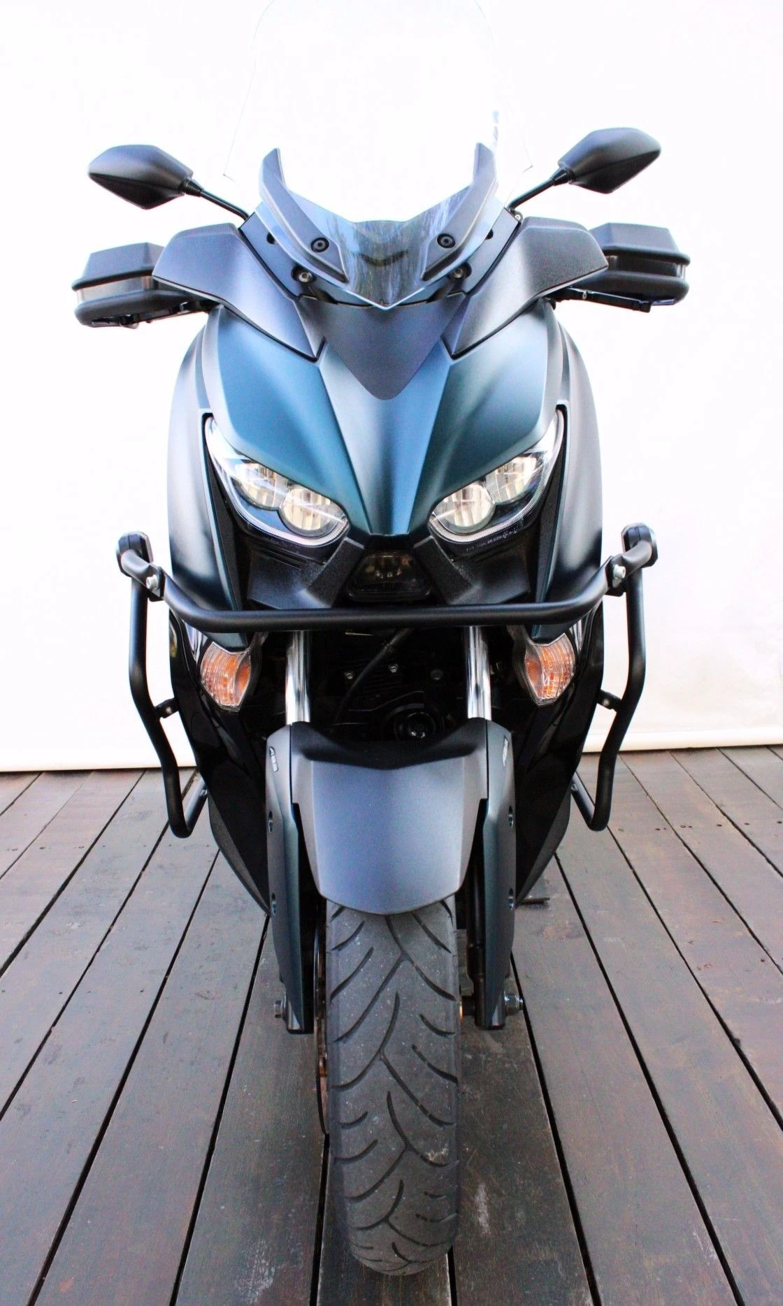 YAMAHA XMAX ABS