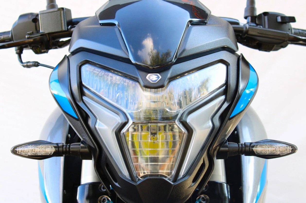 BAJAJ DOMINAR NS160