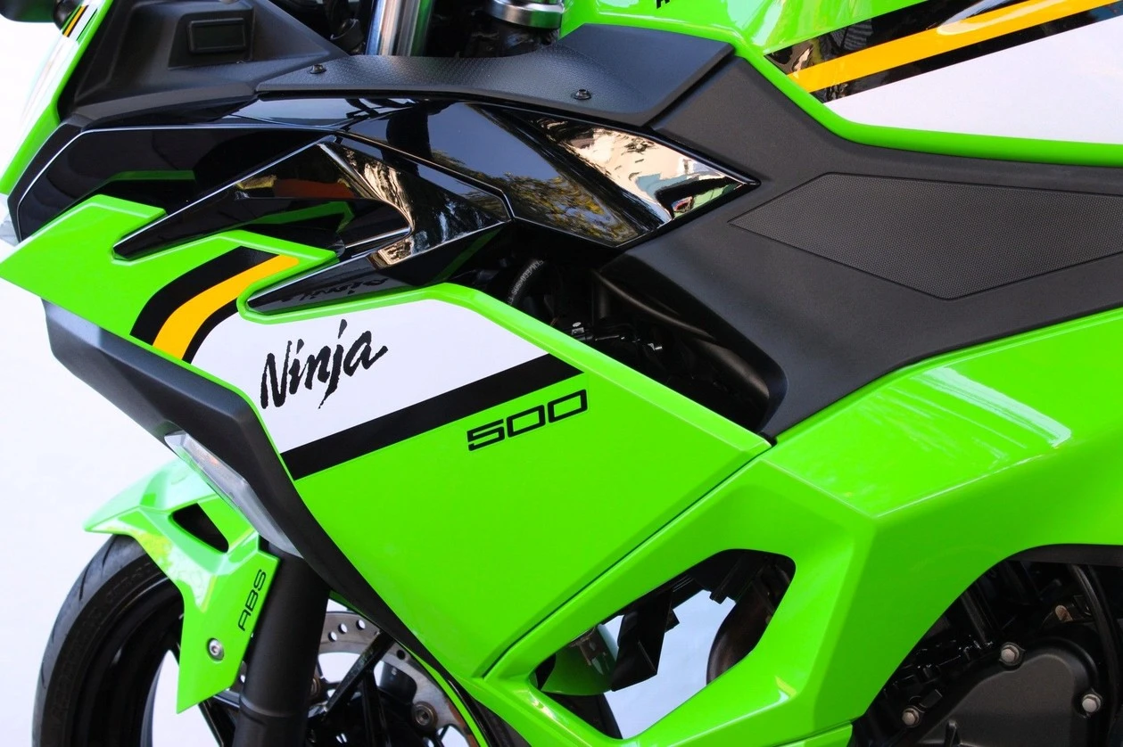 KAWASAKI NINJA 500 SE