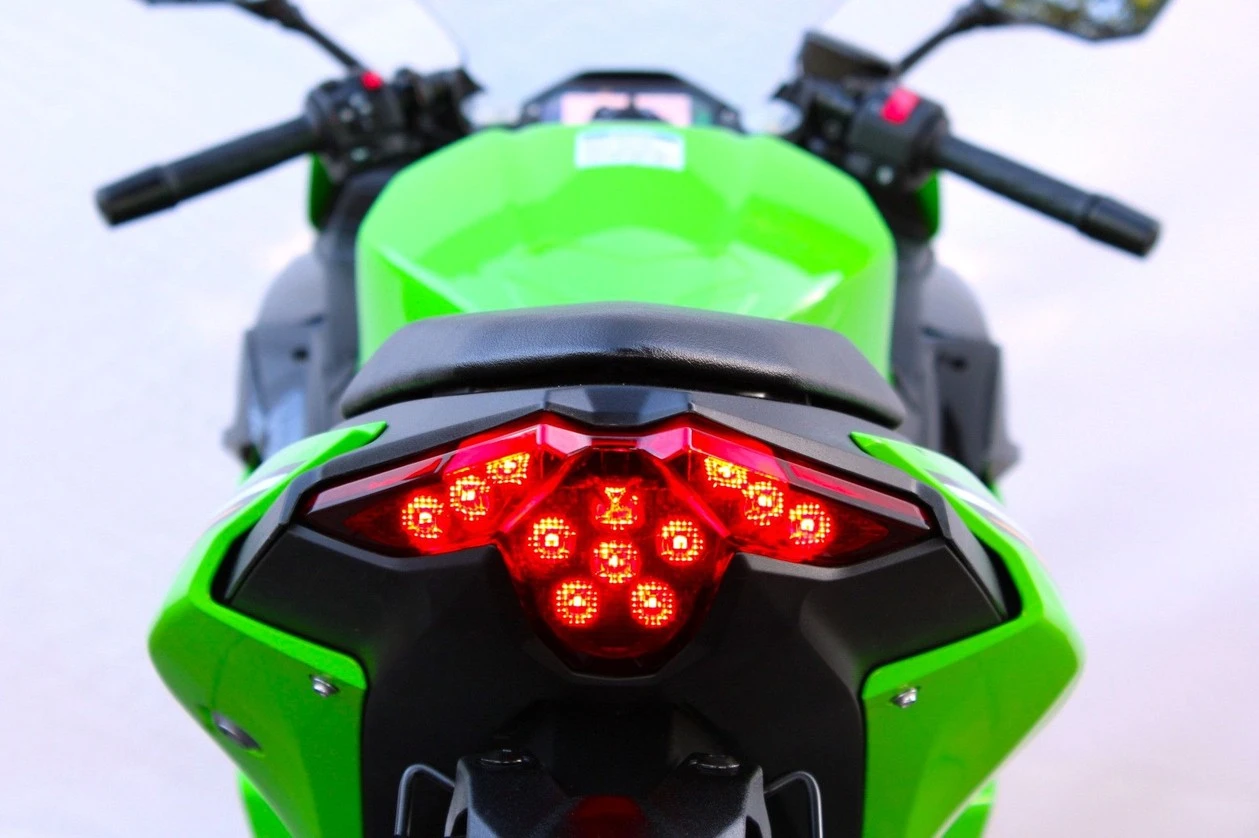 KAWASAKI NINJA 500 SE