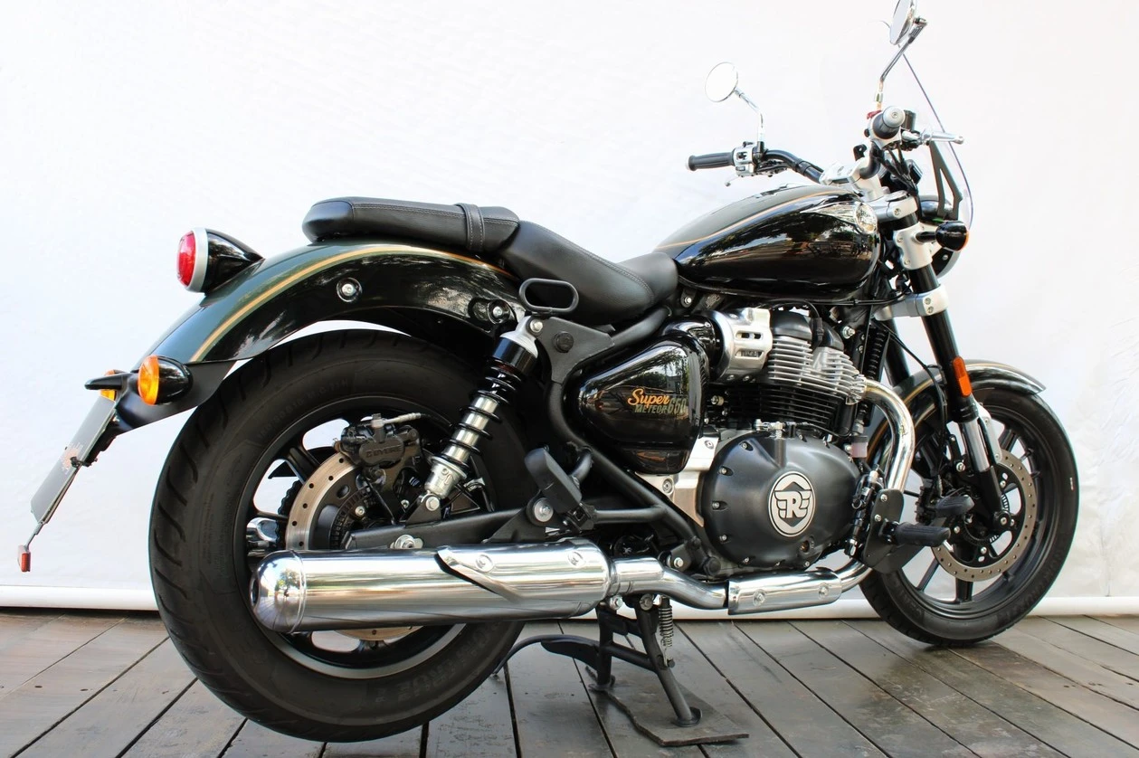 ROYAL ENFIELD METEOR 650 INTERSTELLAR