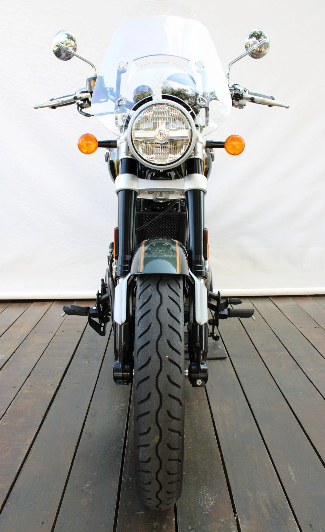 ROYAL ENFIELD METEOR 650 INTERSTELLAR