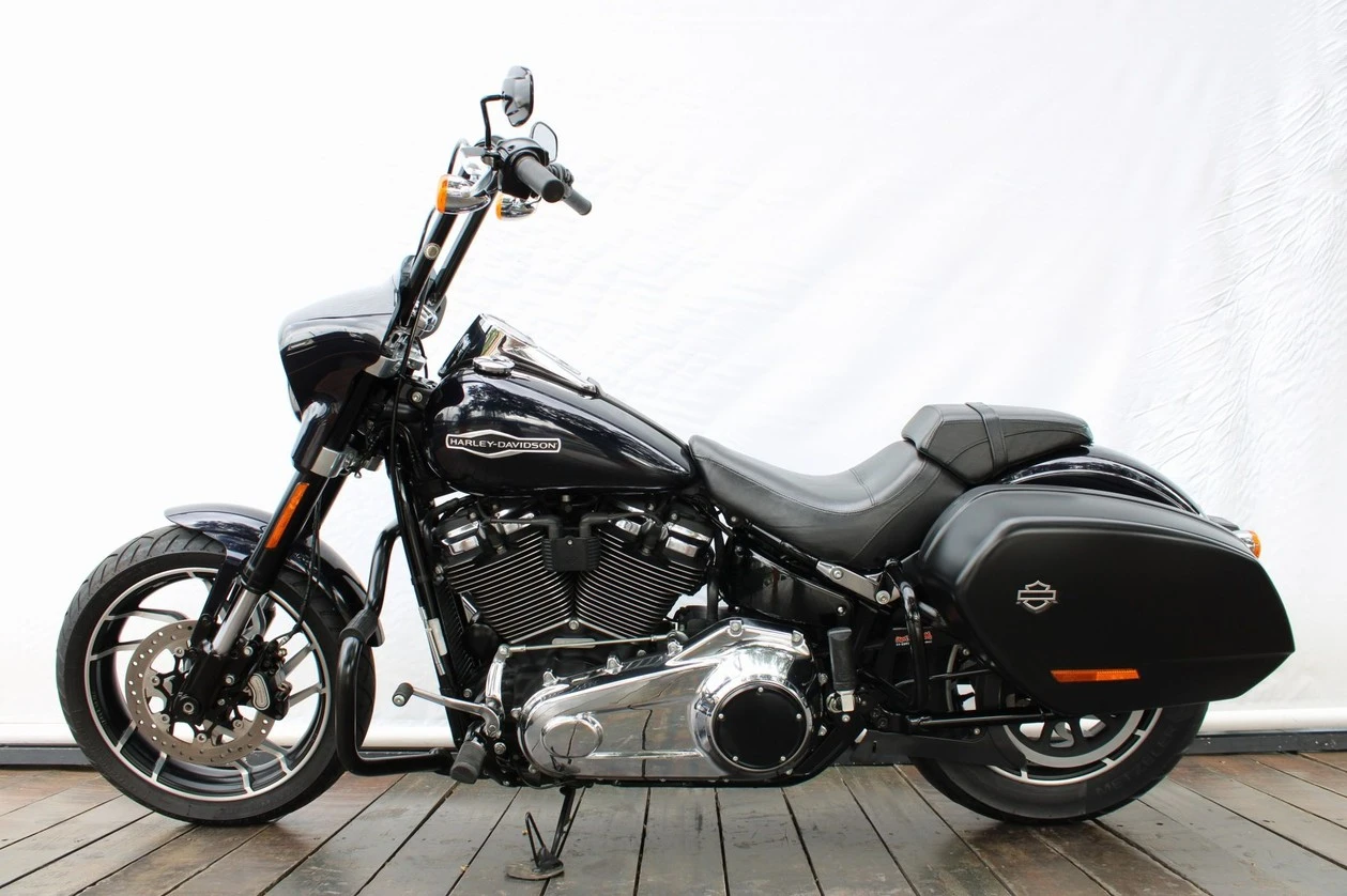HARLEY-DAVIDSON SPORT GLIDE