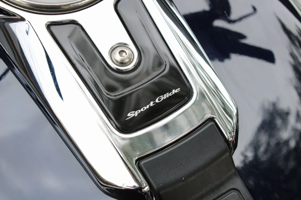 HARLEY-DAVIDSON SPORT GLIDE