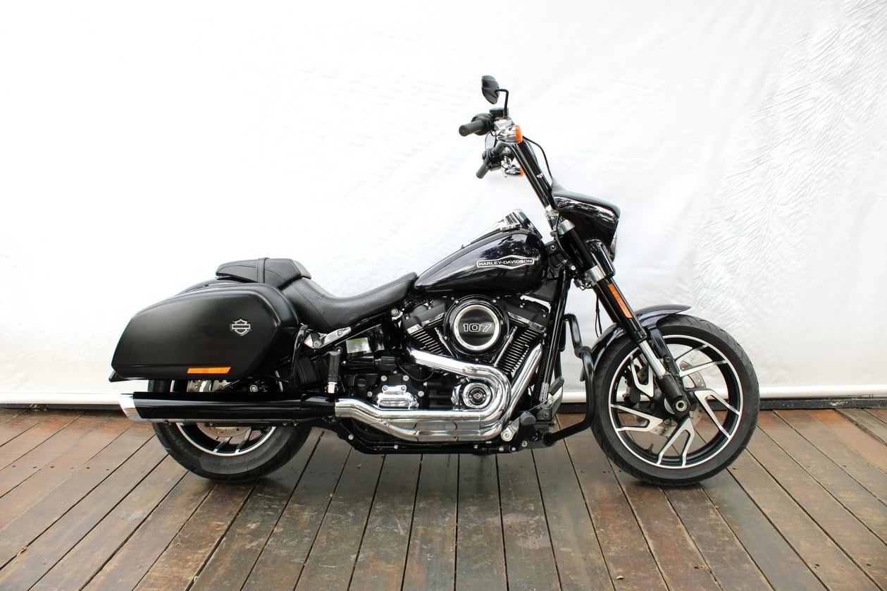 HARLEY-DAVIDSON SPORT GLIDE