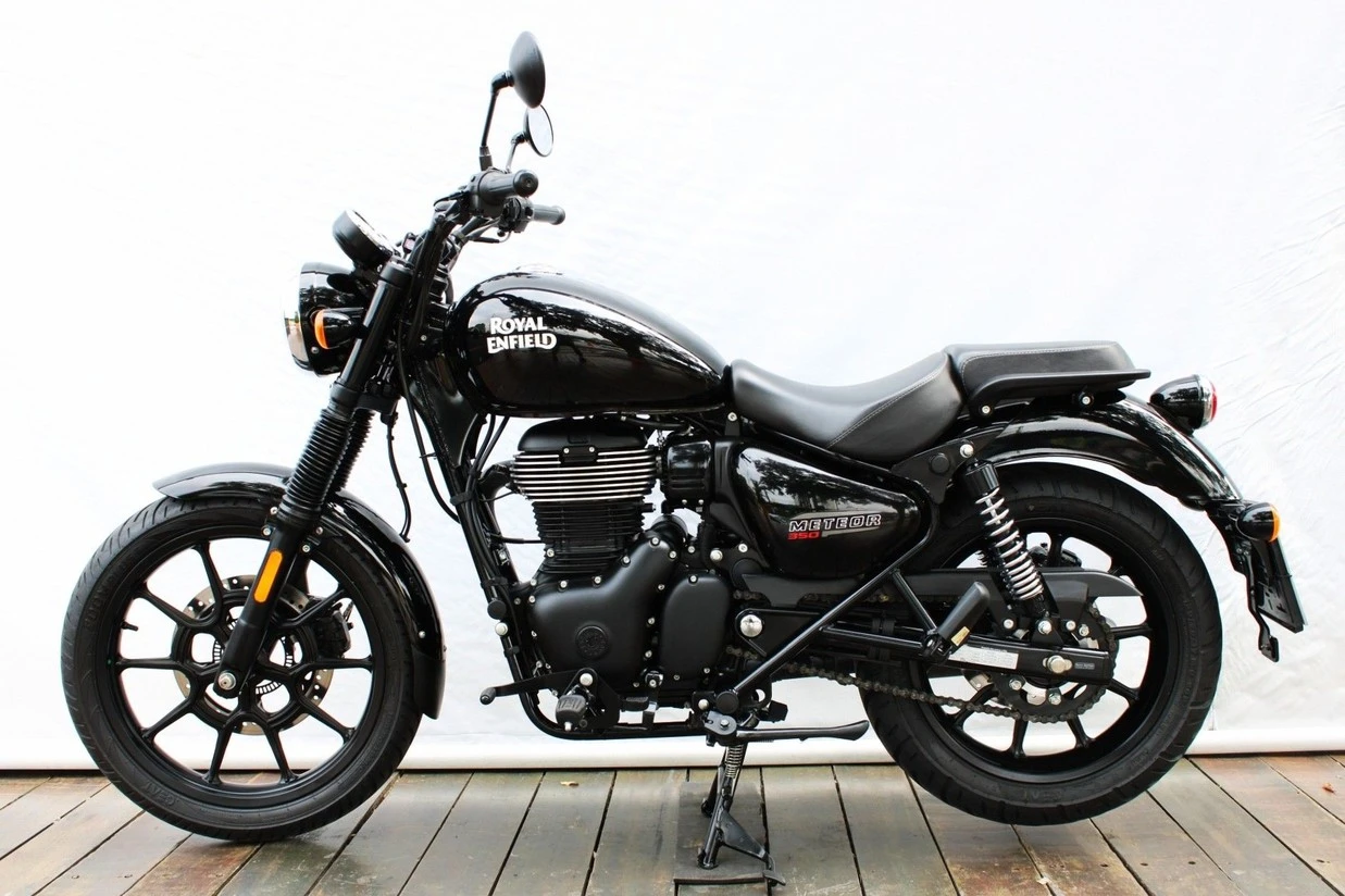 ROYAL ENFIELD METEOR 350 FIREBALL