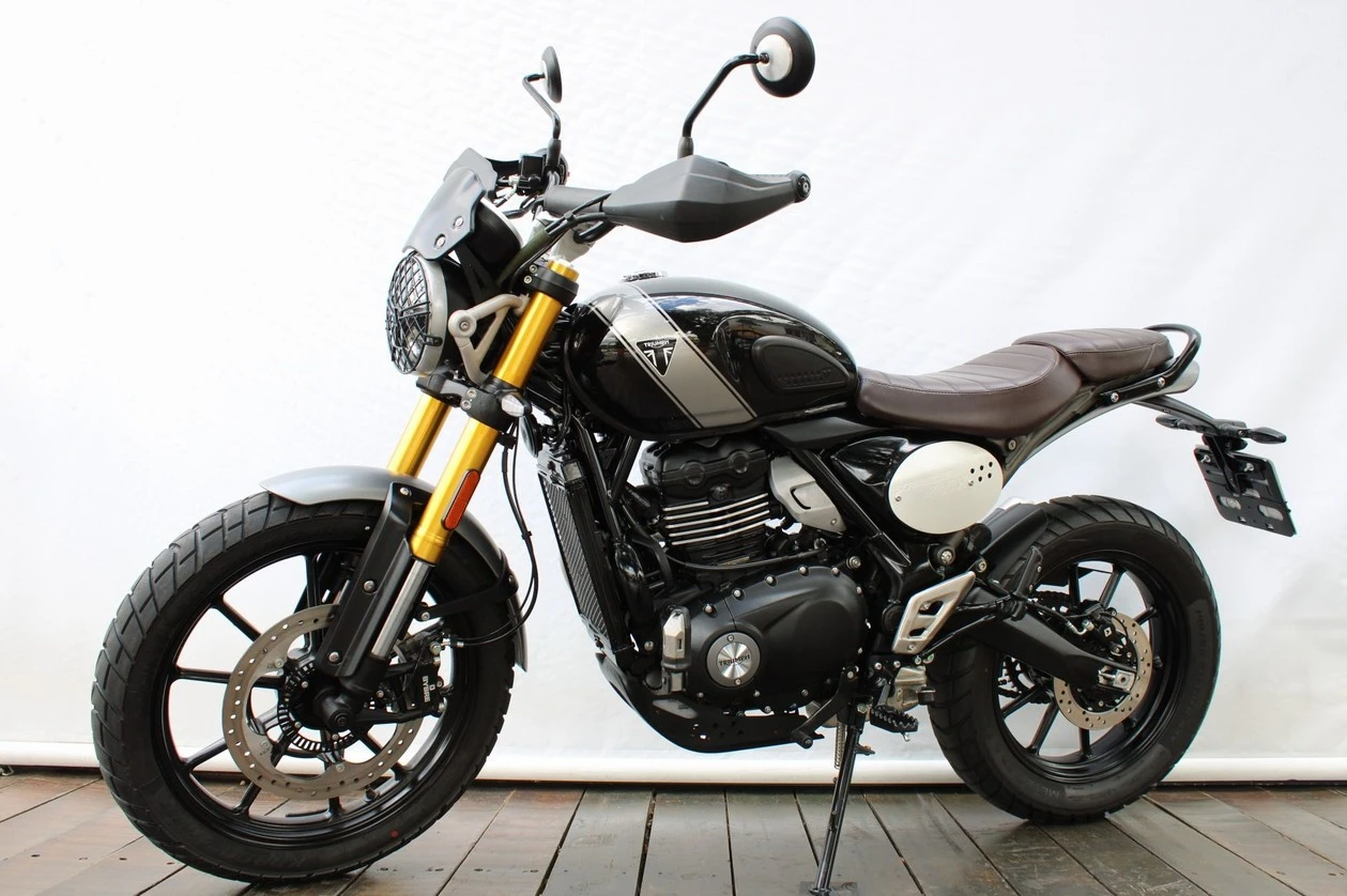 TRIUMPH SCRAMBLER