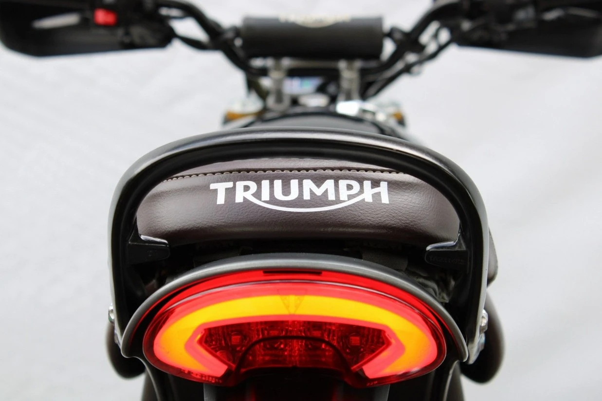 TRIUMPH SCRAMBLER