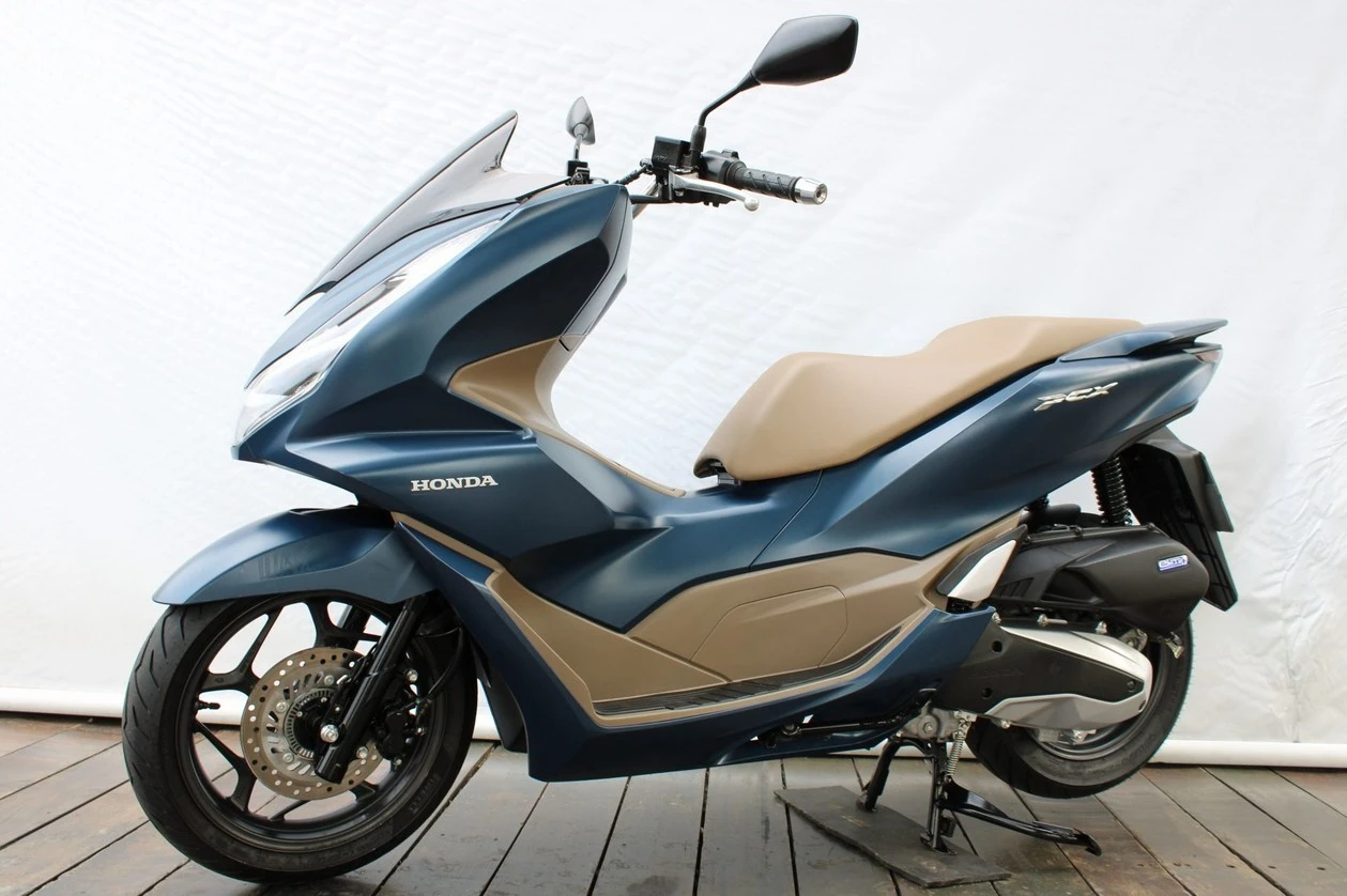 HONDA PCX 160 DLX