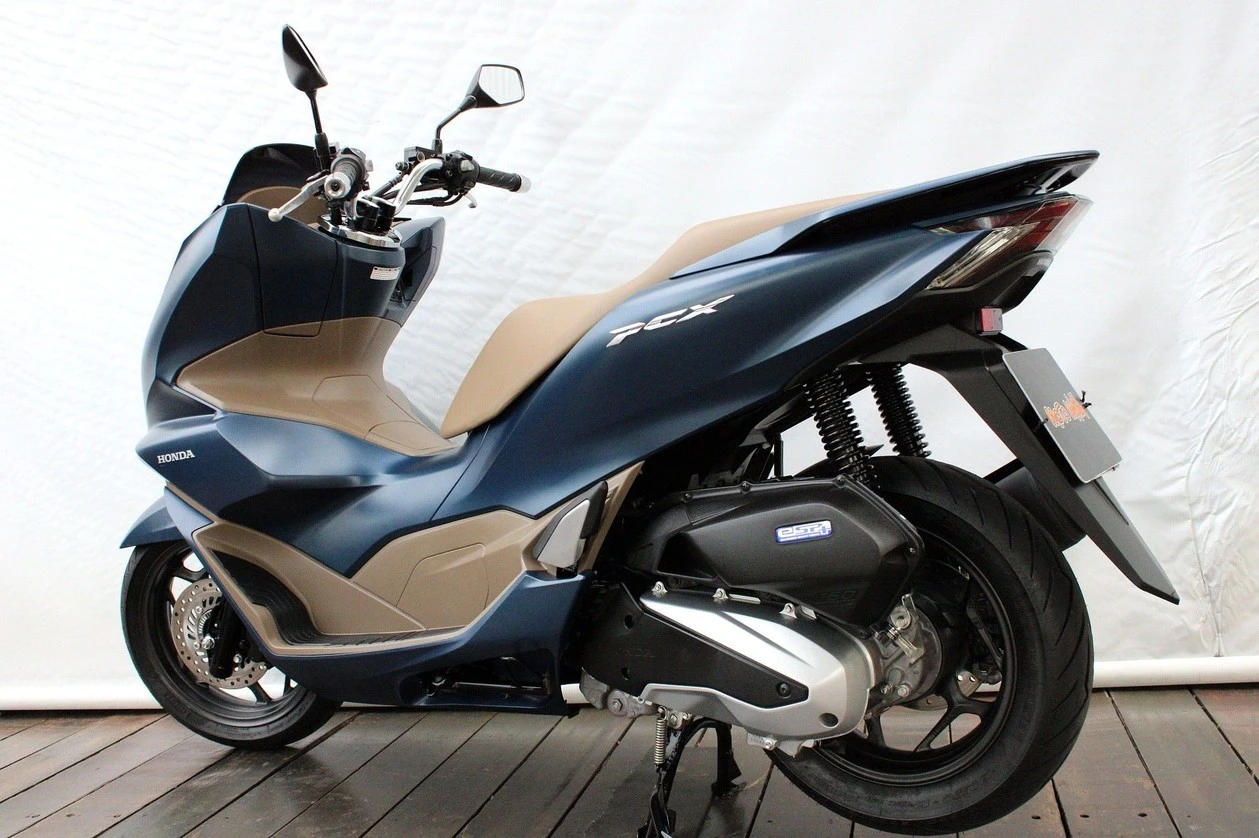 HONDA PCX 160 DLX