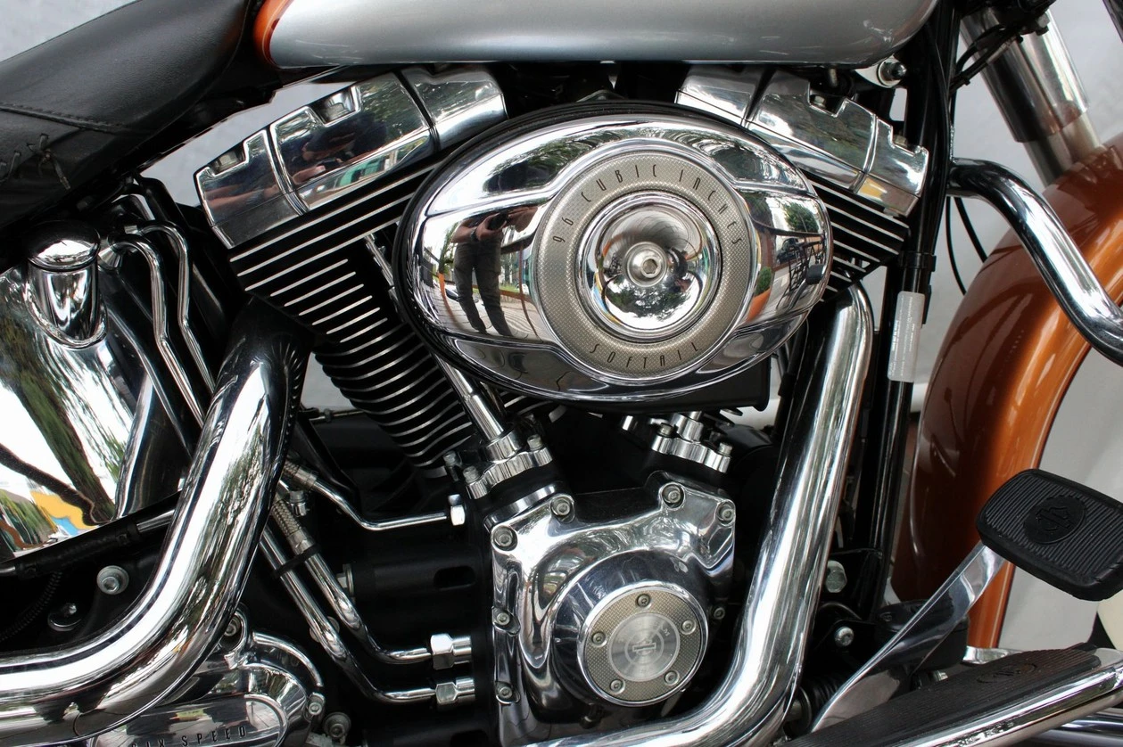 HARLEY-DAVIDSON SOFTAIL DELUXE