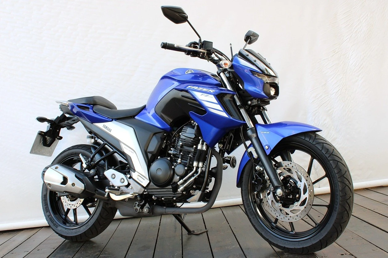 YAMAHA FZ25 FAZER ABS