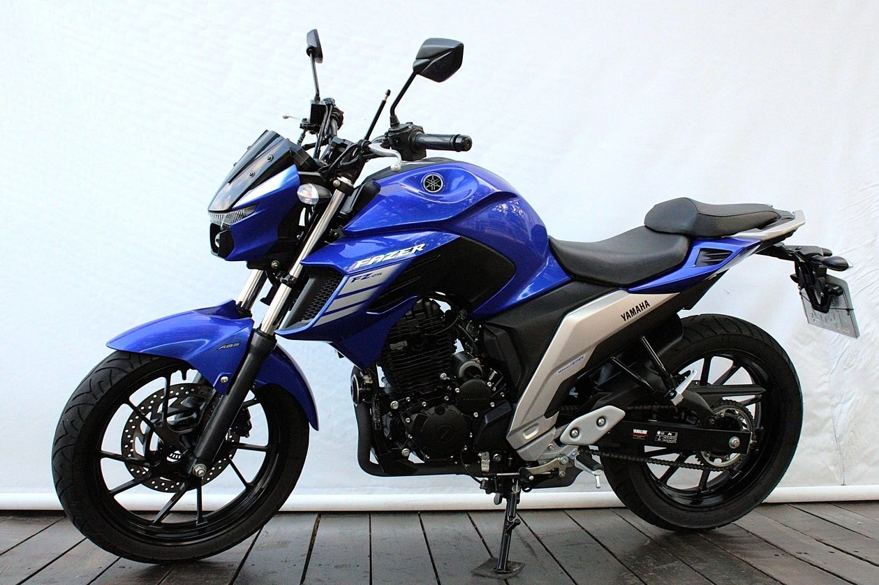 YAMAHA FZ25 FAZER ABS