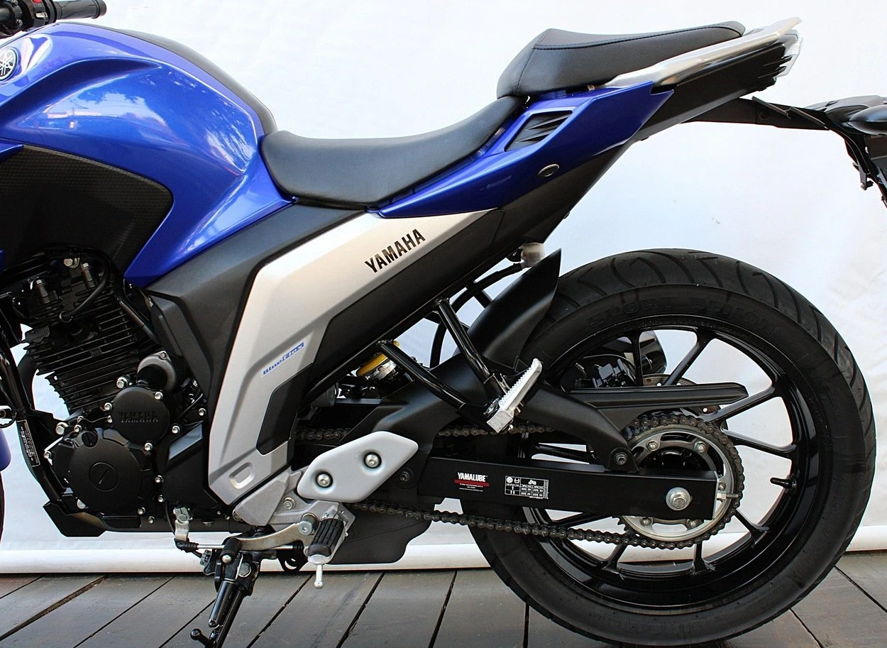 YAMAHA FZ25 FAZER ABS