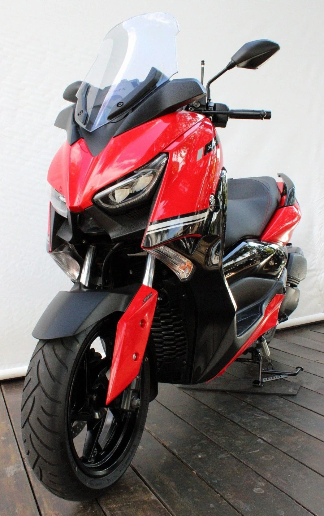 YAMAHA XMAX ABS