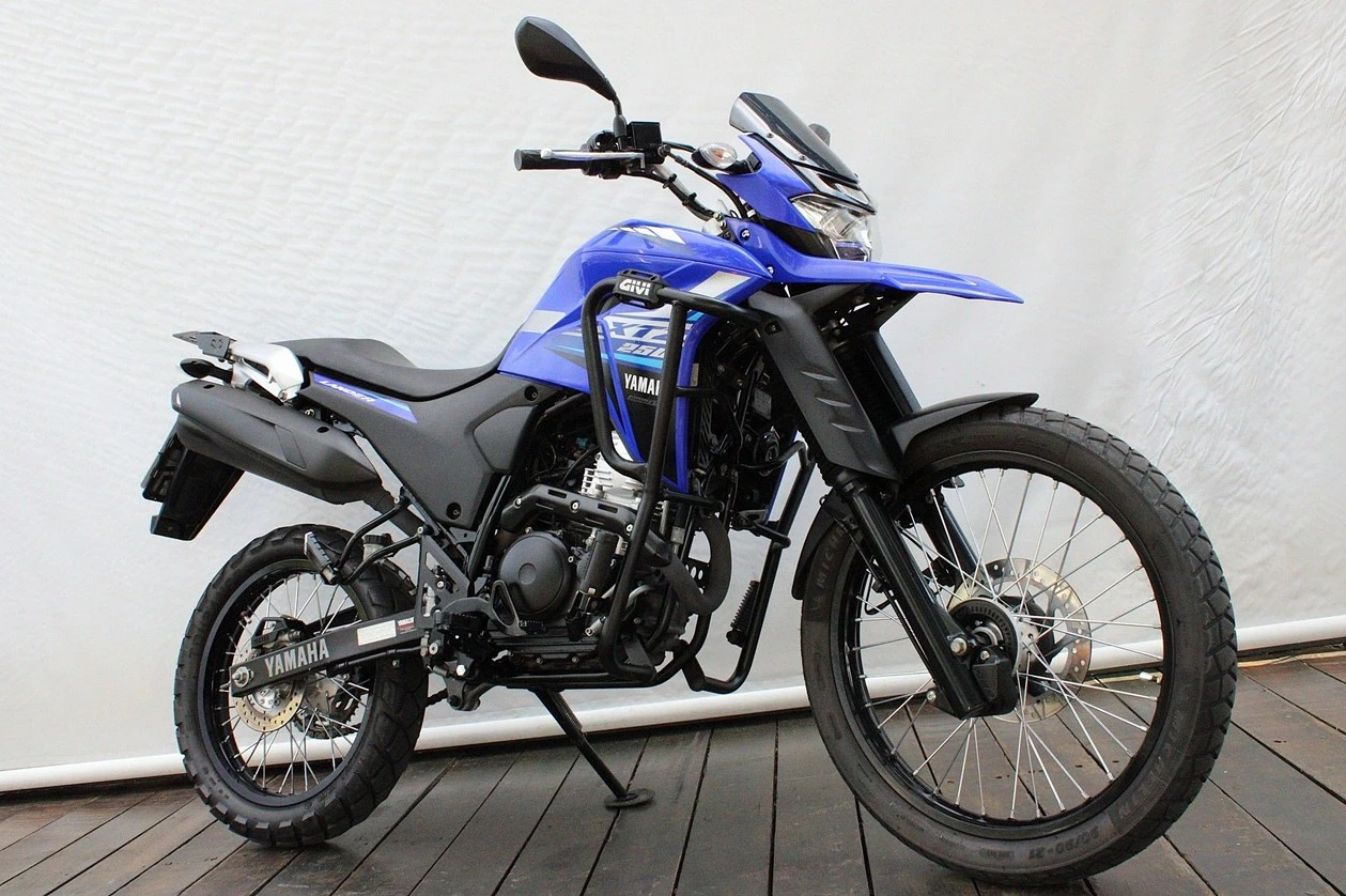 YAMAHA XTZ 250 LANDER CONNECTED