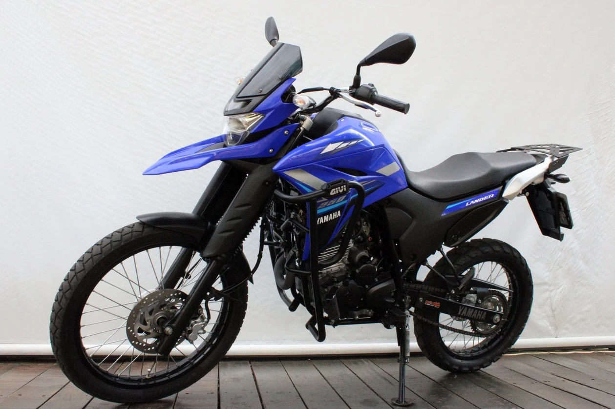 YAMAHA XTZ 250 LANDER CONNECTED