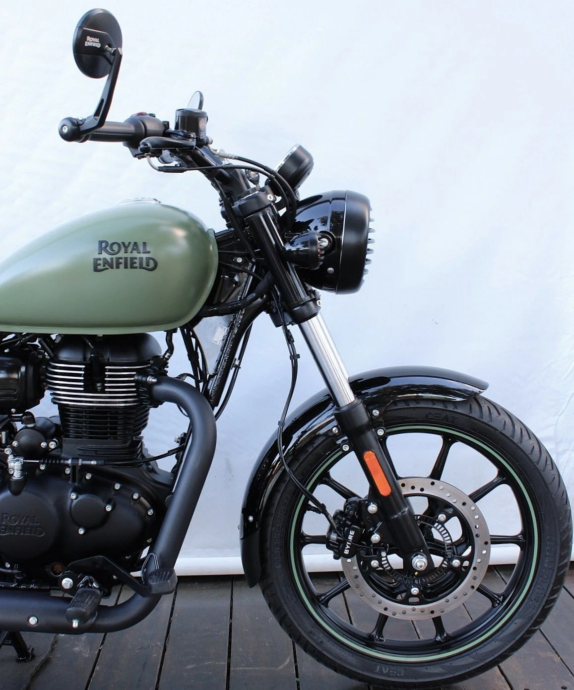 ROYAL ENFIELD METEOR 350 FIREBALL