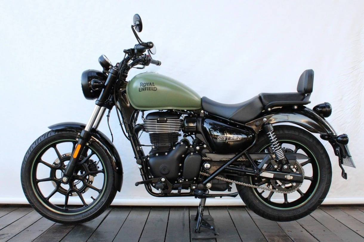 ROYAL ENFIELD METEOR 350 FIREBALL