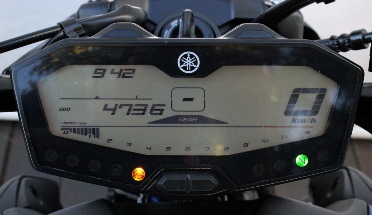 YAMAHA MT-07 ABS