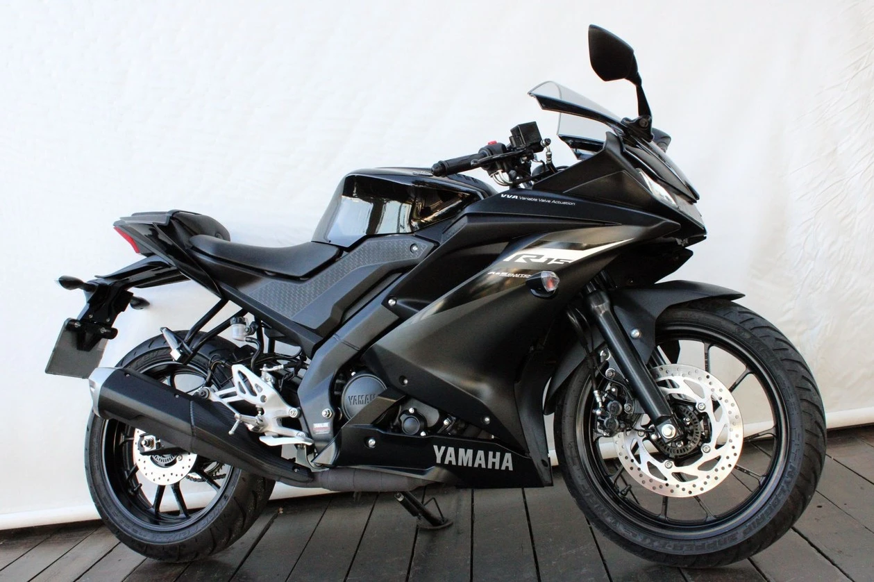 YAMAHA YZF R15