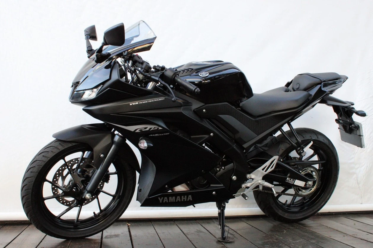 YAMAHA YZF R15