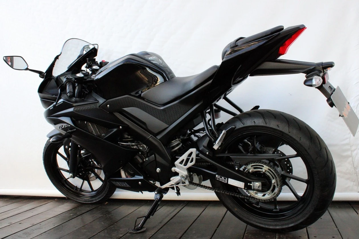 YAMAHA YZF R15