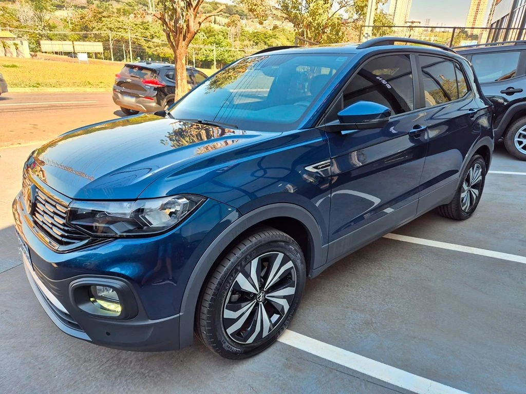 VOLKSWAGEN T-CROSS