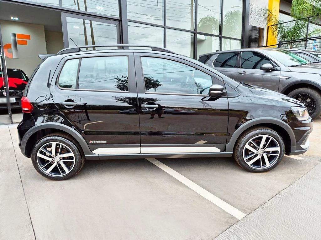 VOLKSWAGEN FOX