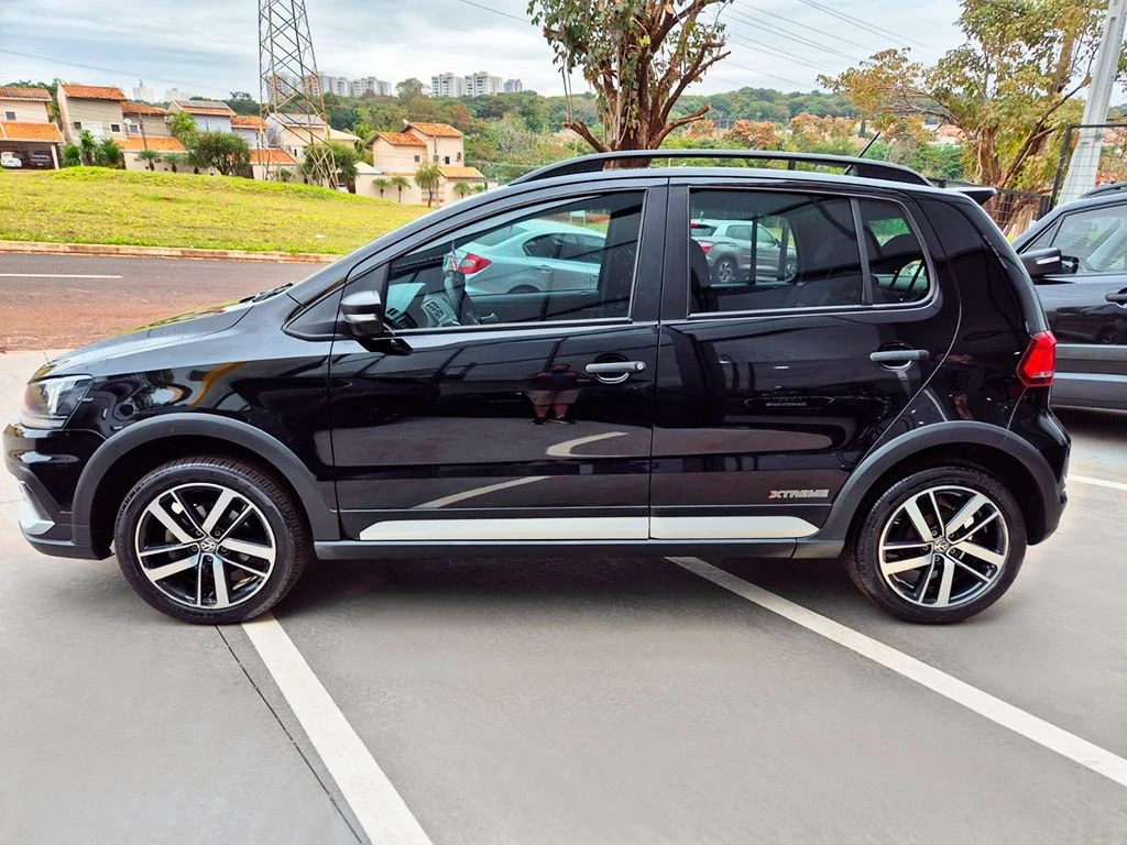 VOLKSWAGEN FOX