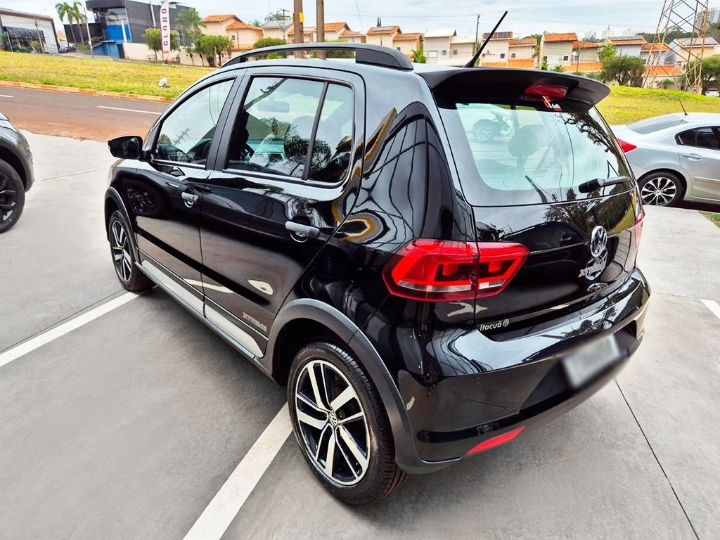 VOLKSWAGEN FOX