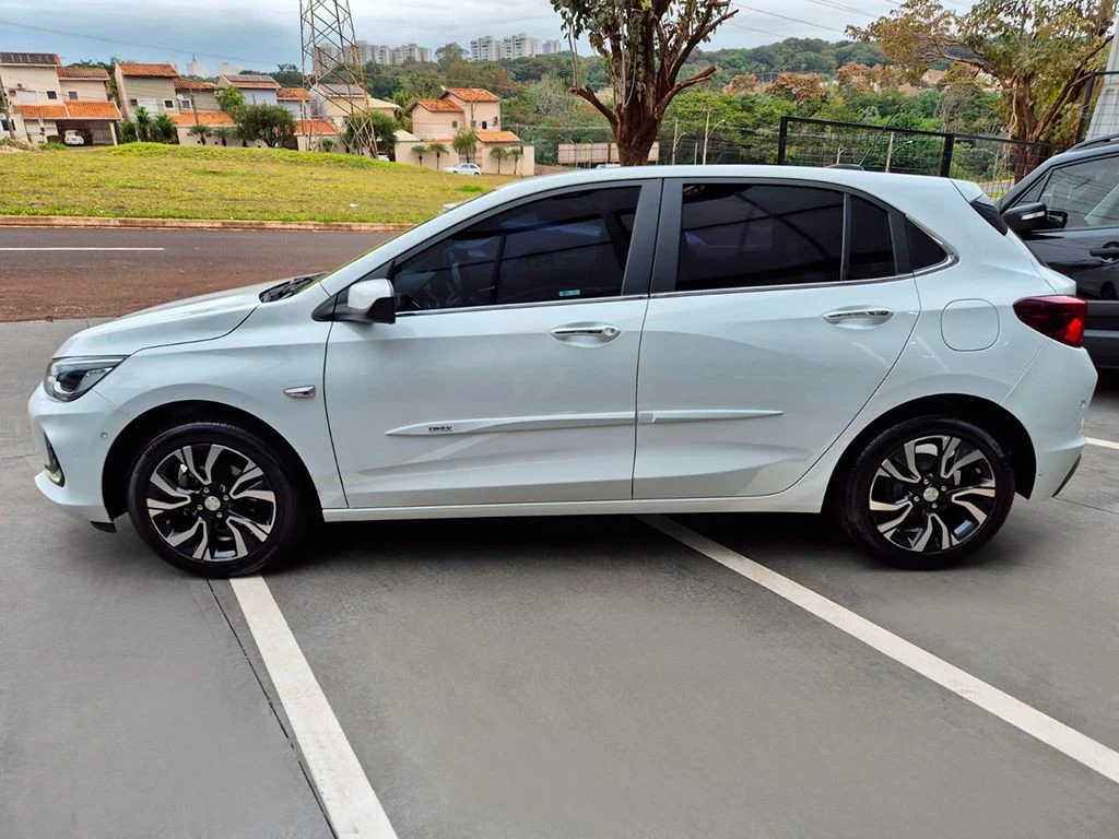 CHEVROLET ONIX