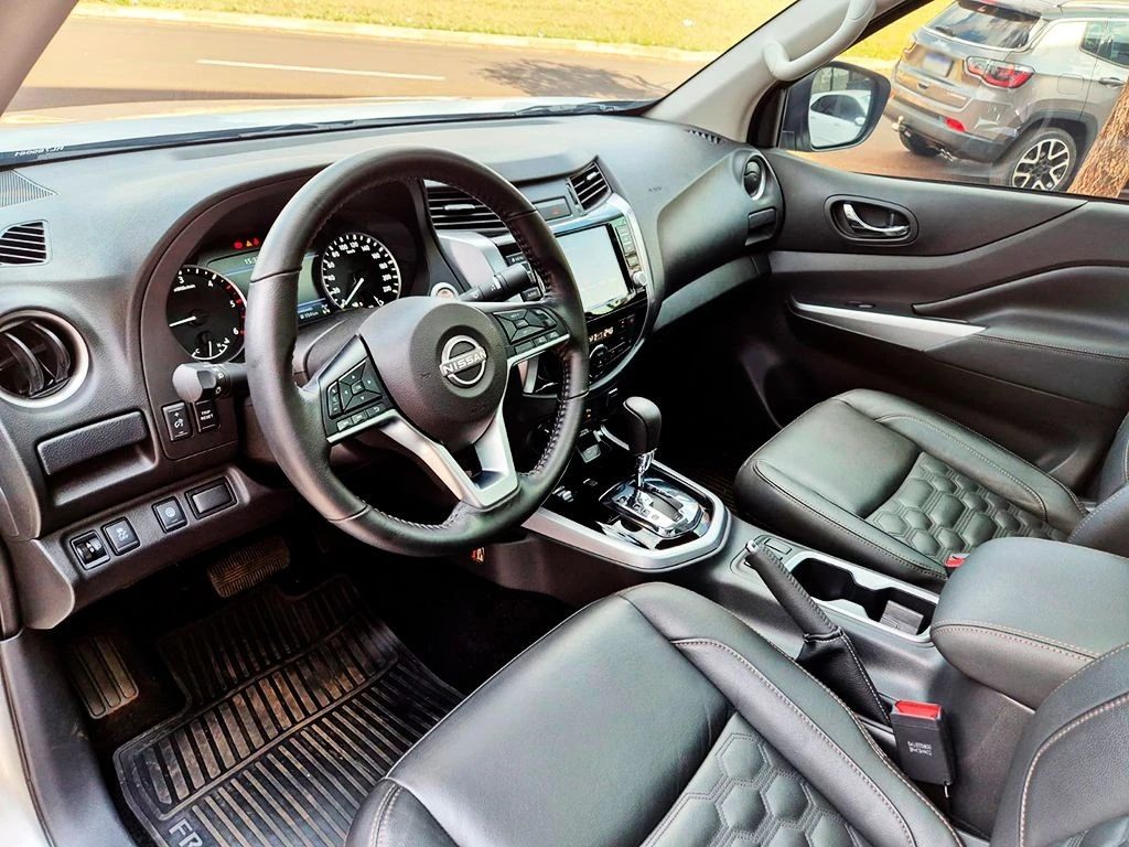 NISSAN FRONTIER