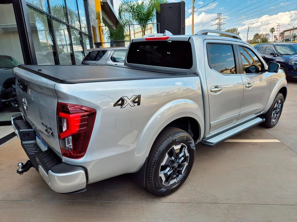 NISSAN FRONTIER