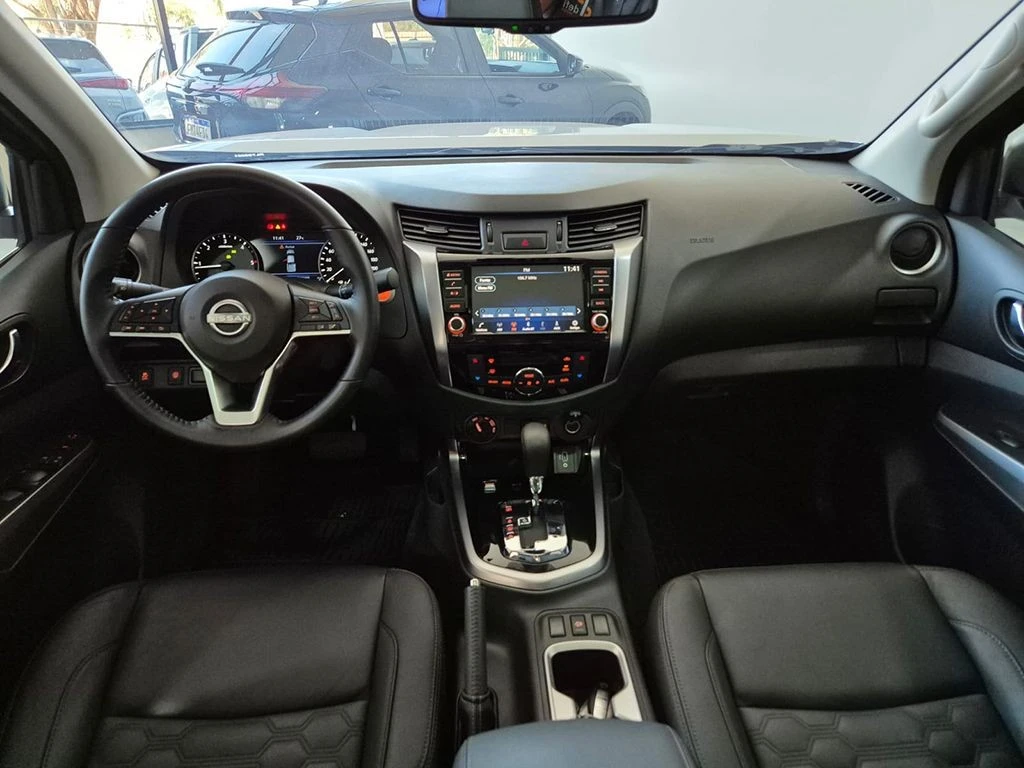 NISSAN FRONTIER