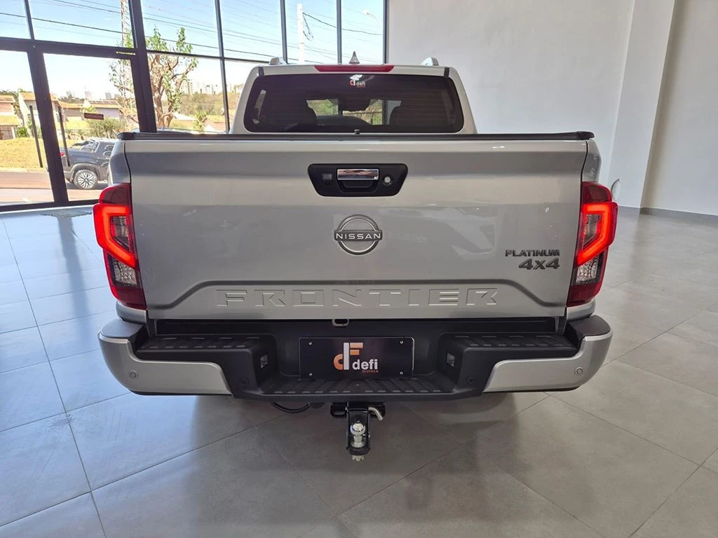 NISSAN FRONTIER