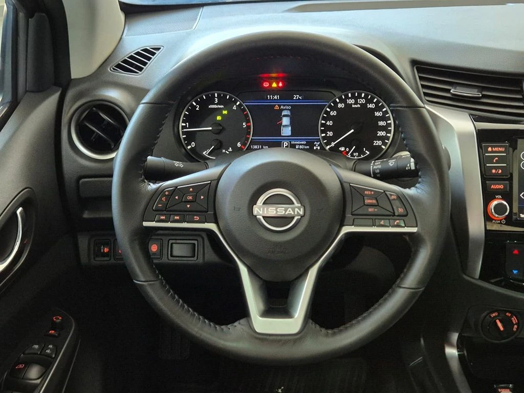 NISSAN FRONTIER