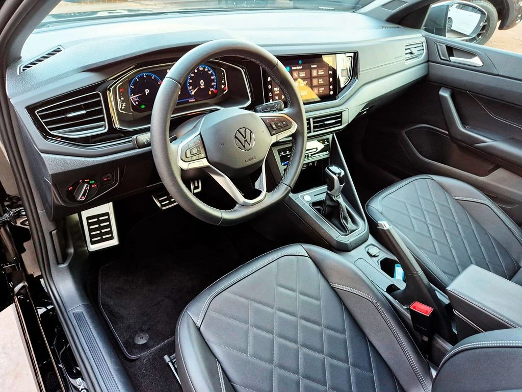 VOLKSWAGEN VIRTUS