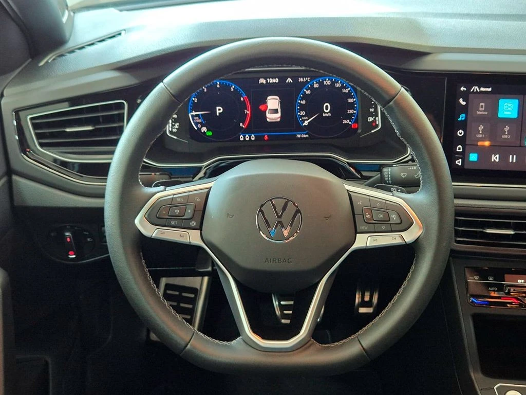 VOLKSWAGEN VIRTUS