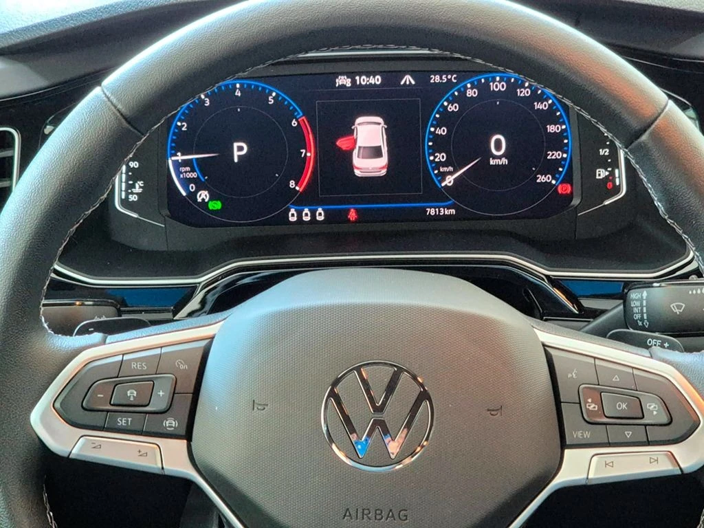 VOLKSWAGEN VIRTUS