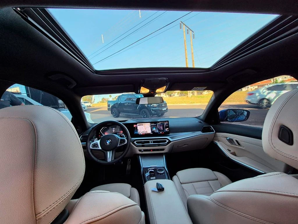 BMW 320I