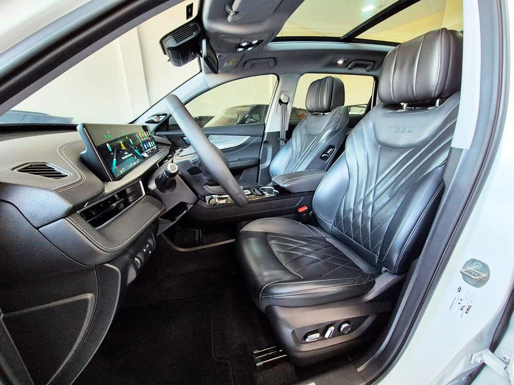 CHERY TIGGO 8