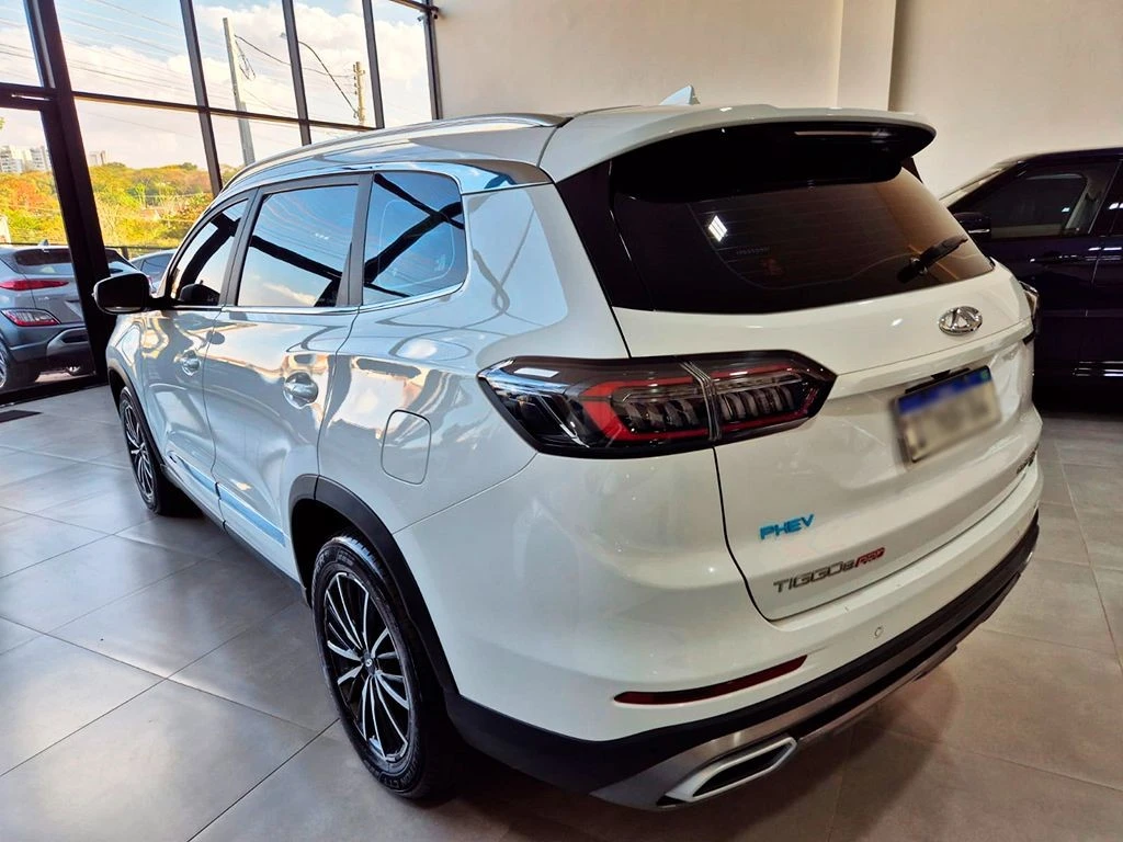 CHERY TIGGO 8