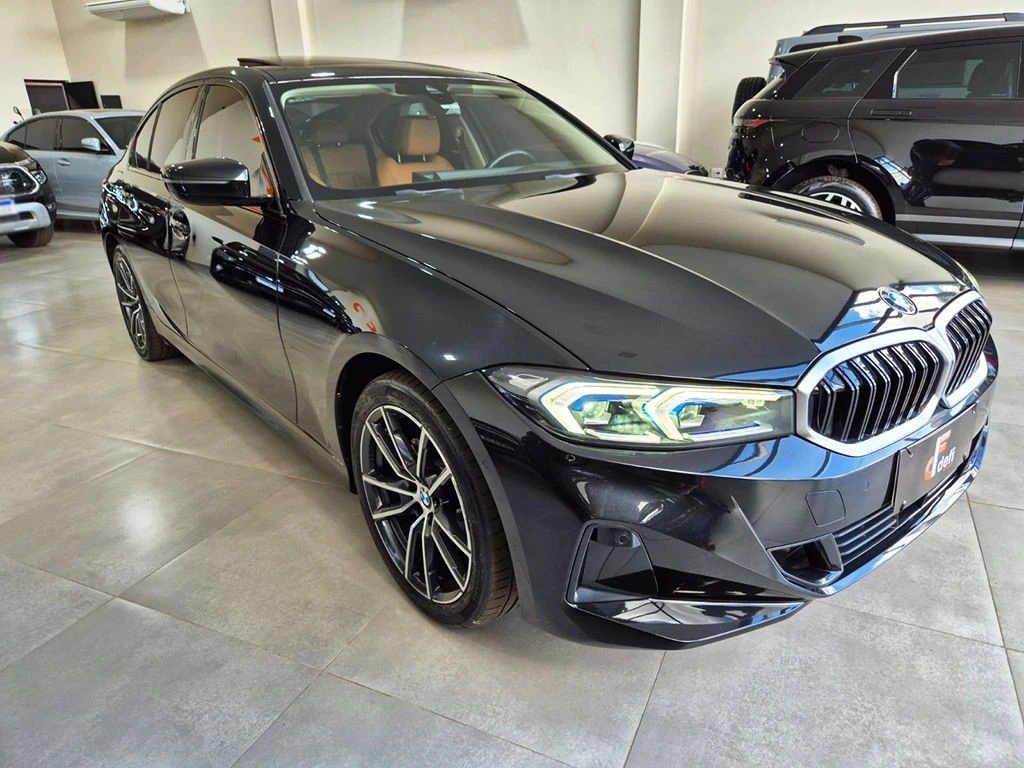 BMW 320I