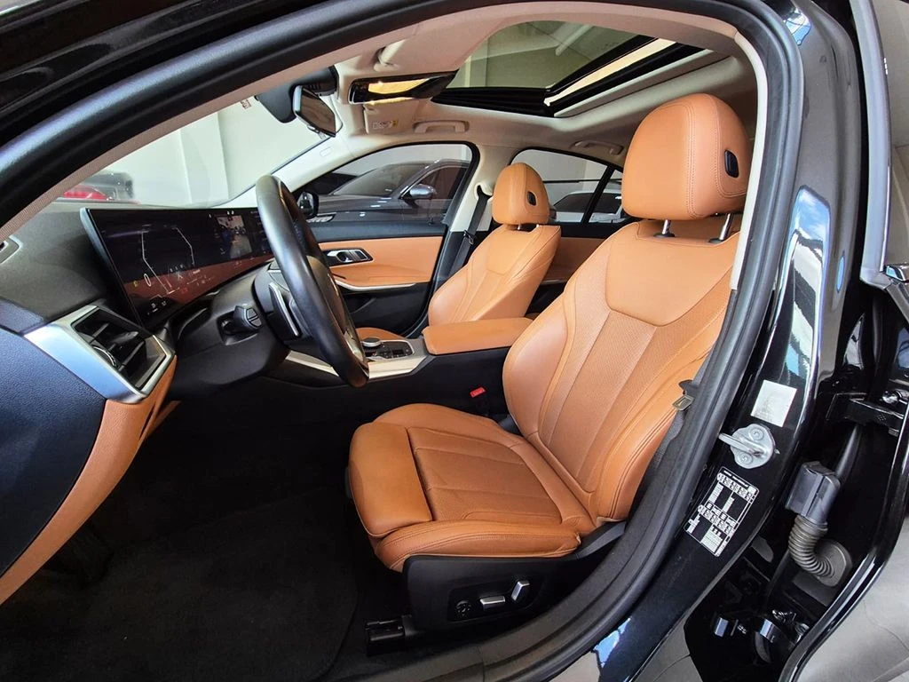 BMW 320I