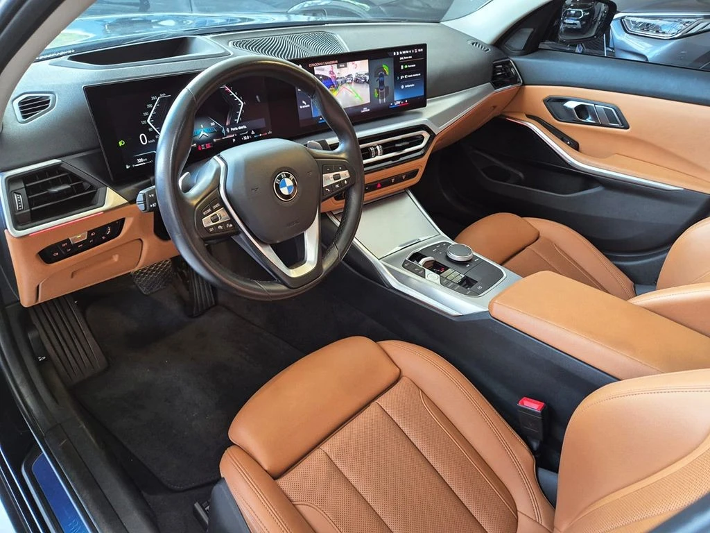 BMW 320I