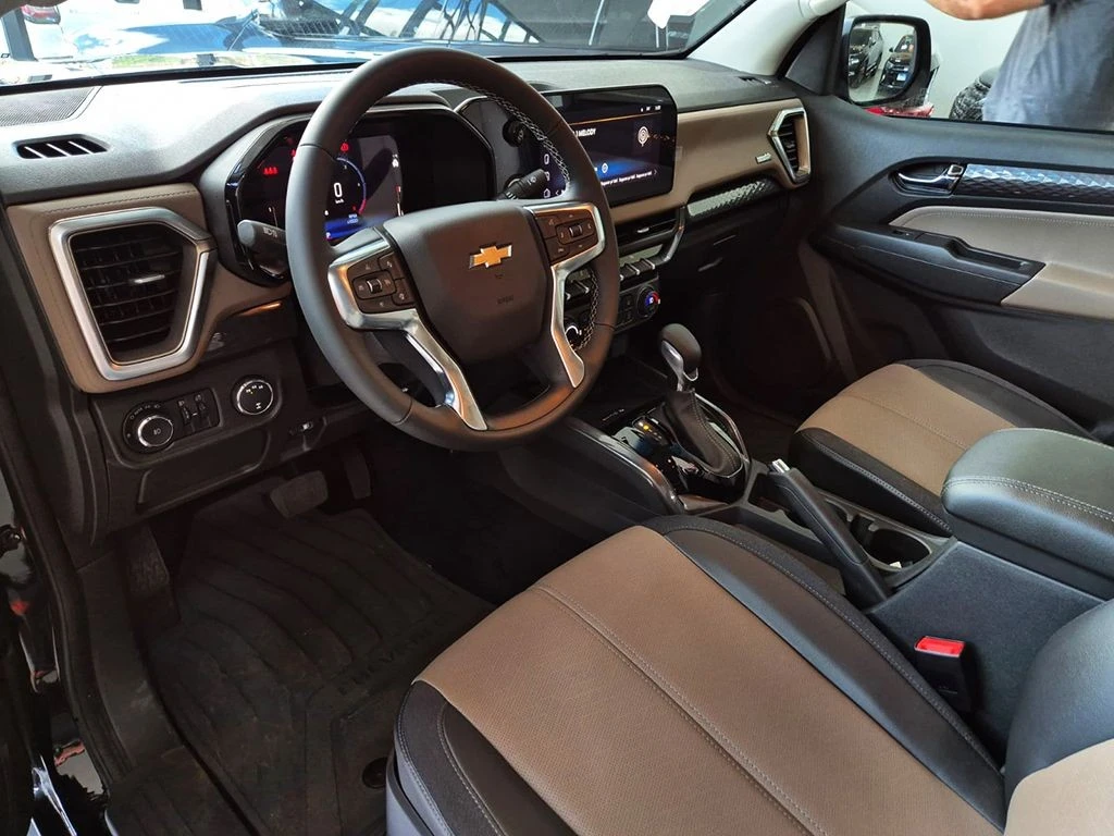 CHEVROLET S10